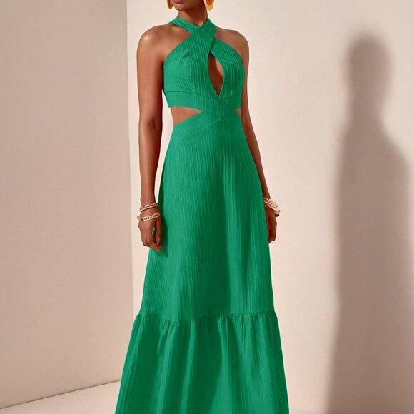 Green Casual Women's Halter Neck Textured Fabric Maxi Dress - Picture 6 of 7